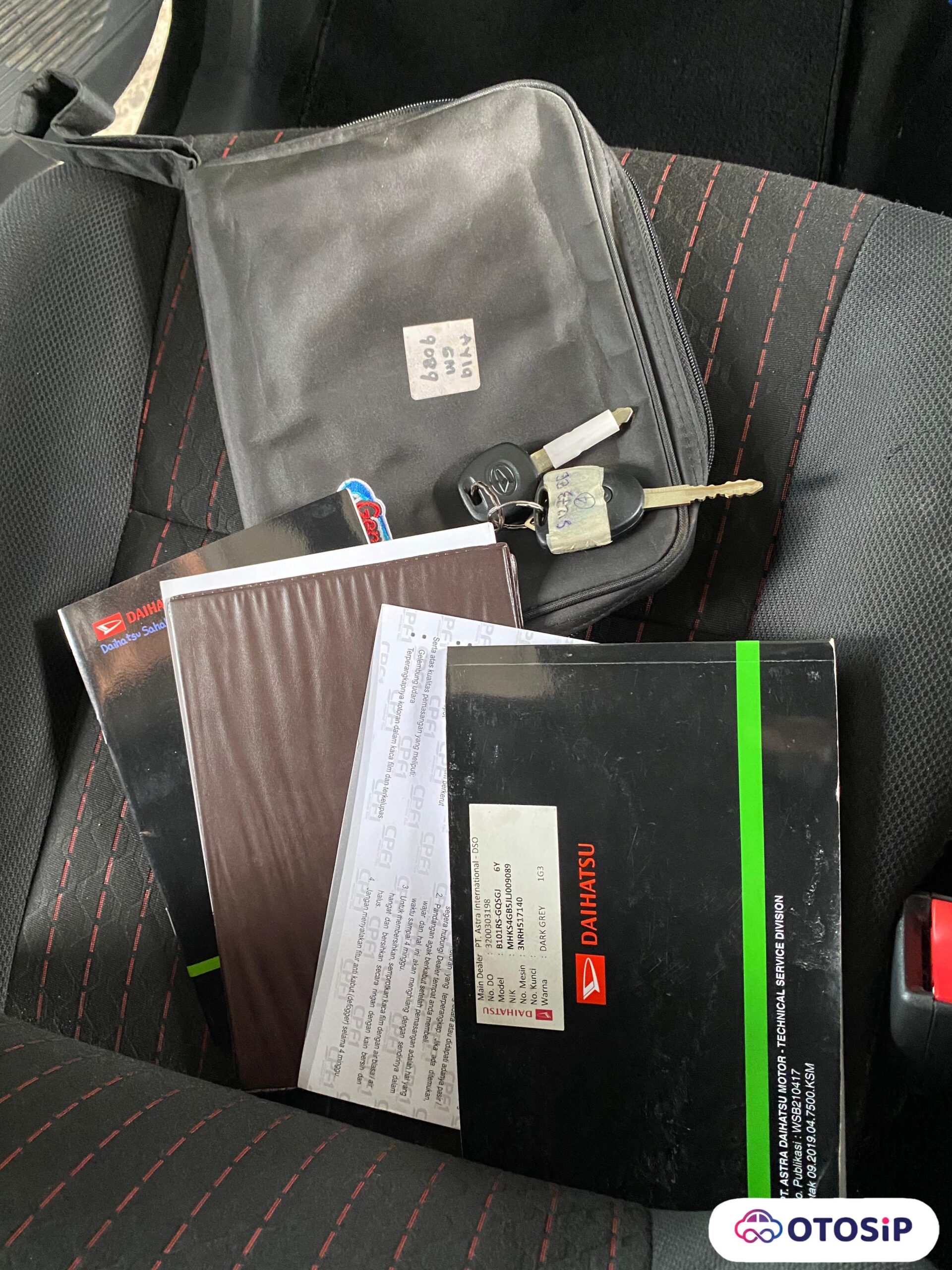 Daihatsu Ayla R 1.2 MT