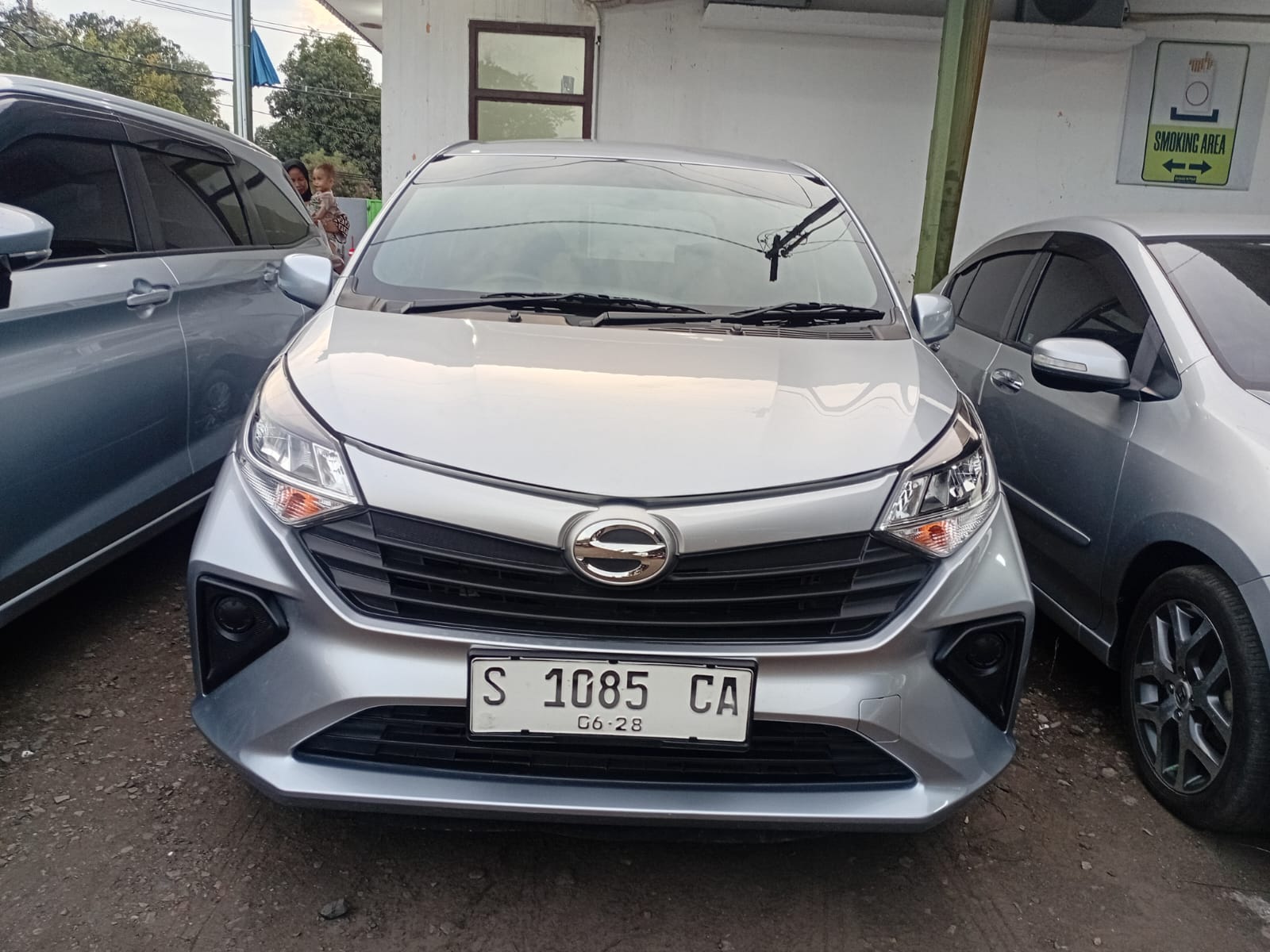 Daihatsu Sigra X 1.0 MT