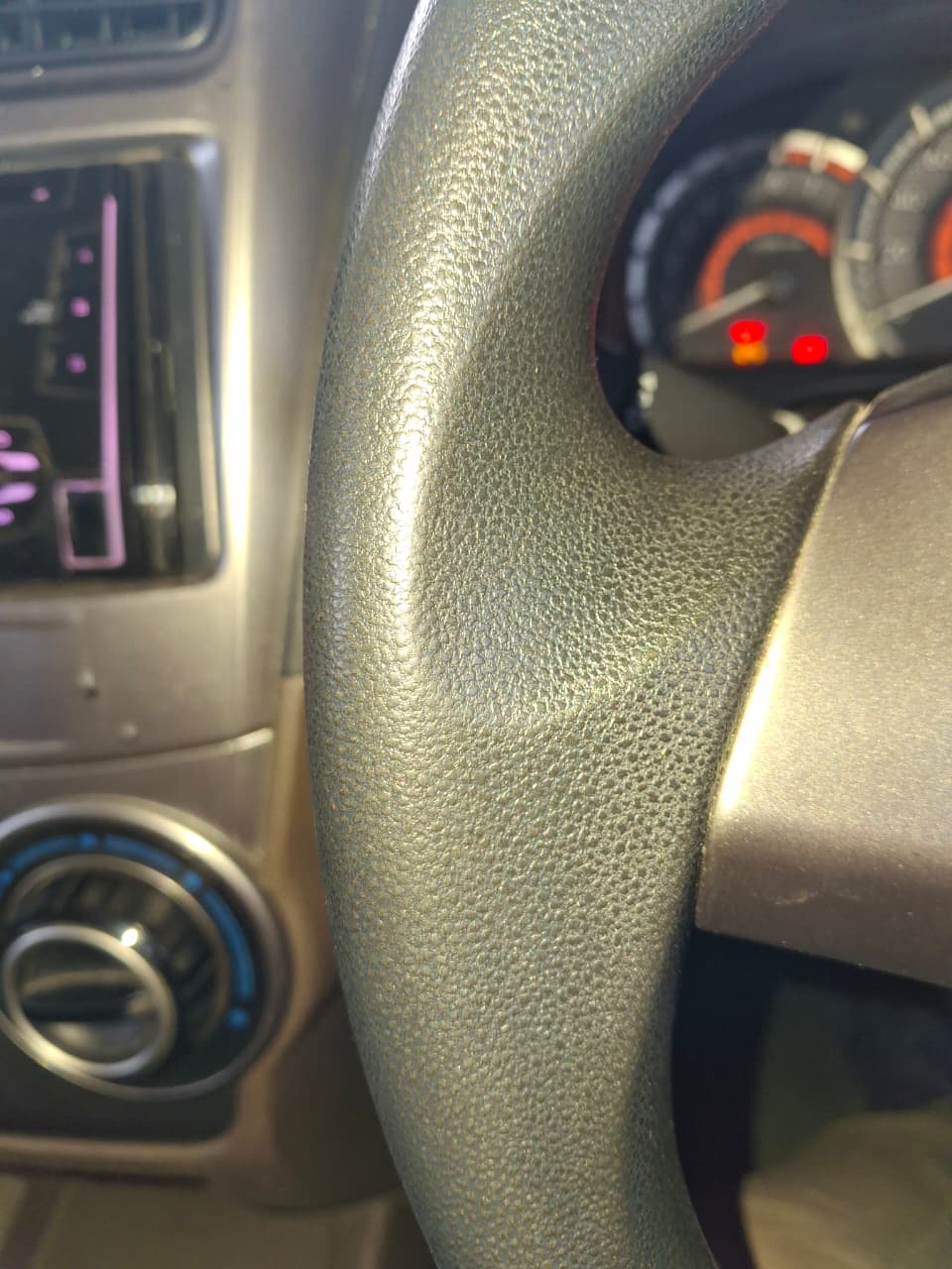 DAIHATSU XENIA X 1.3 MT