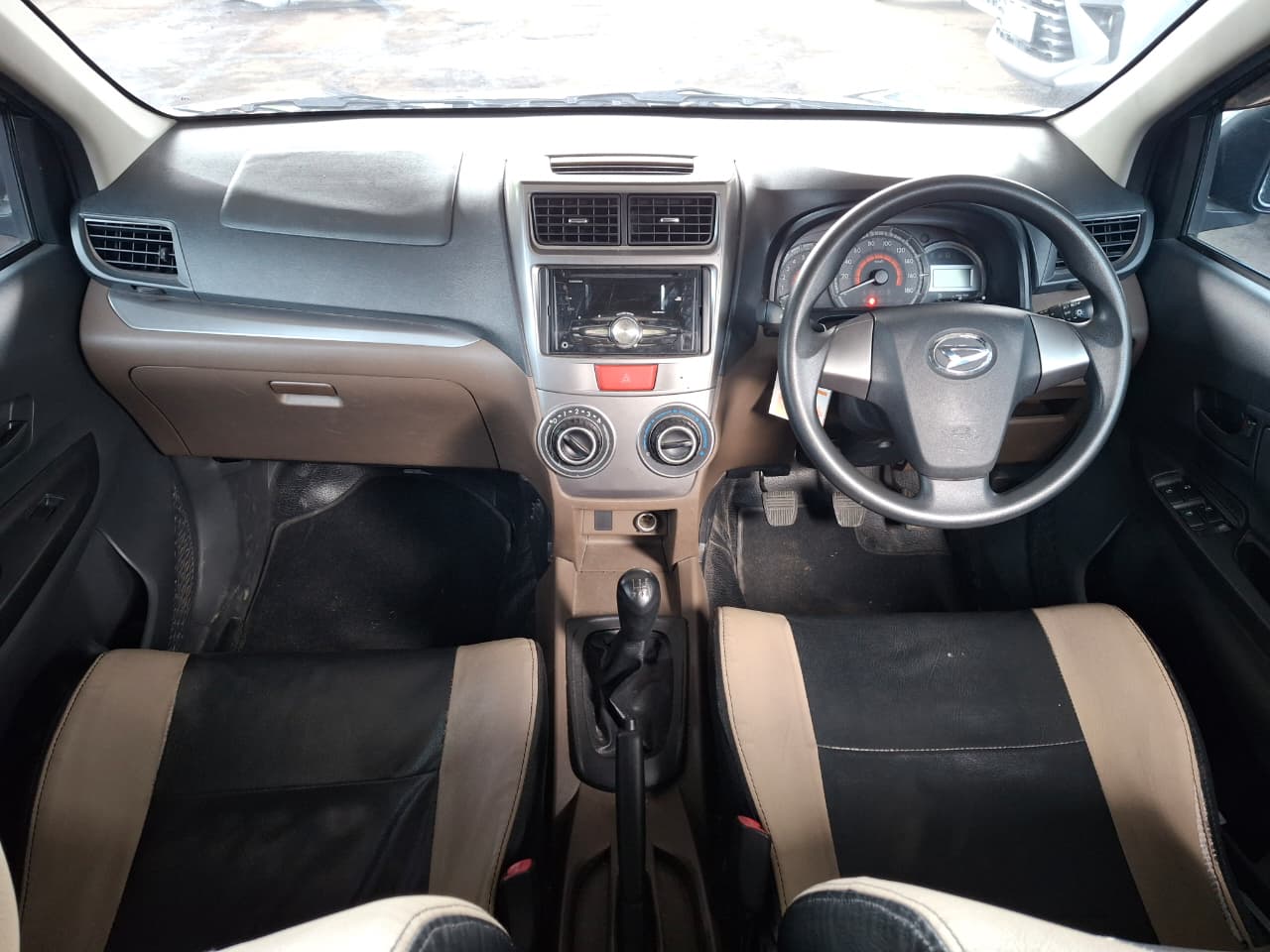 DAIHATSU XENIA X 1.3 MT
