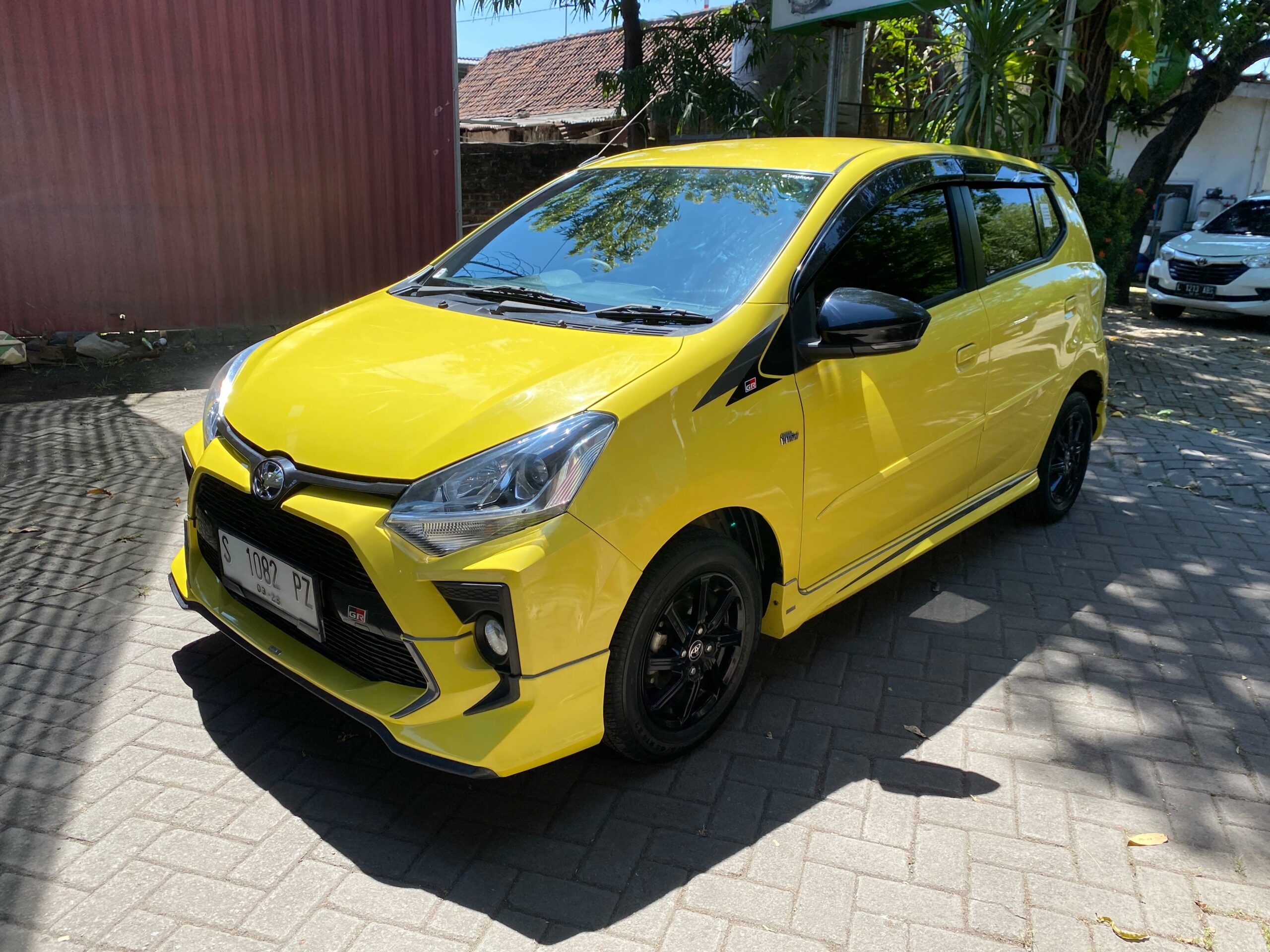 TOYOTA AGYA GR SPORT 1,2 MT