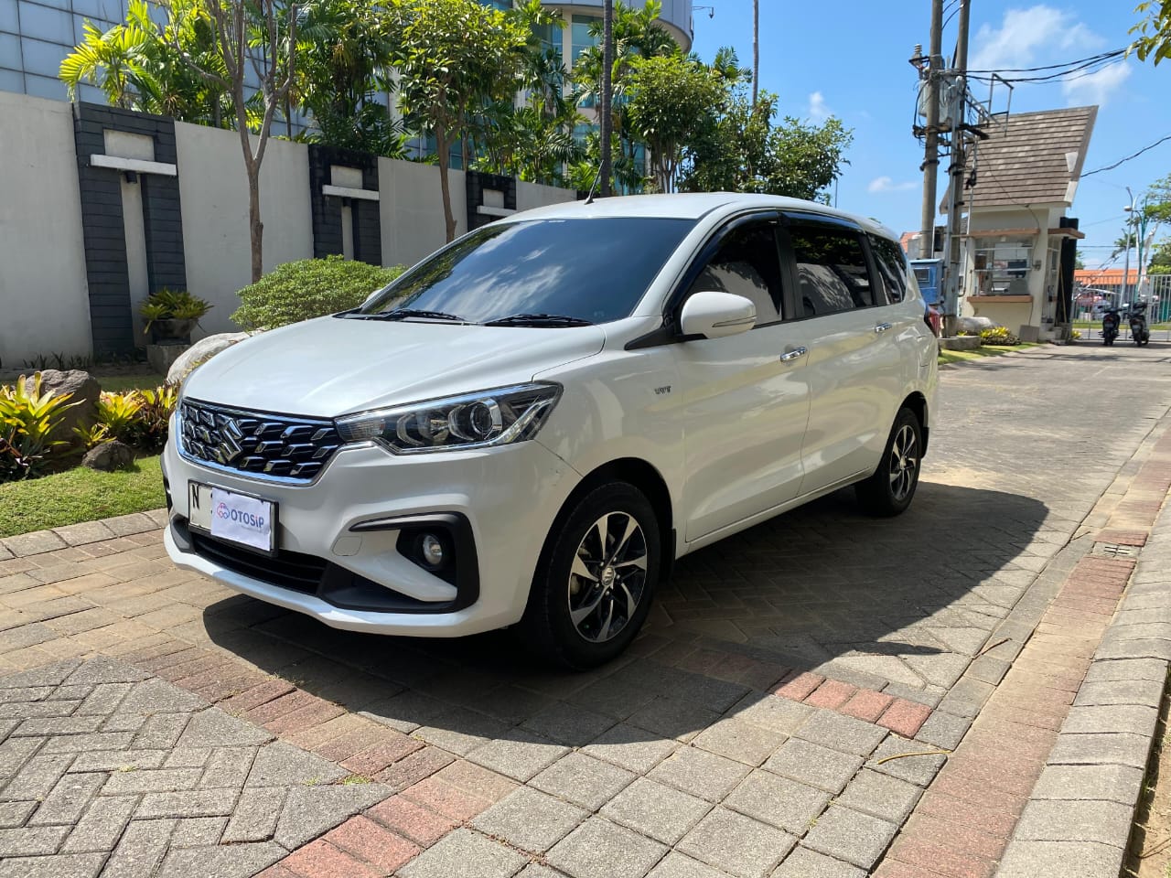 Suzuki Ertiga 1,5 Hybrid MT