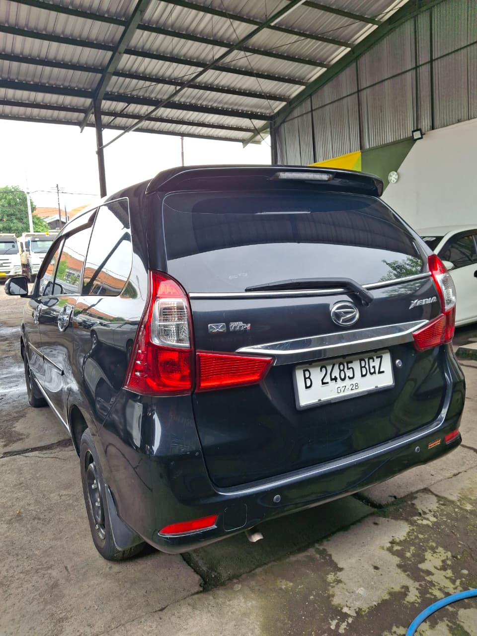 DAIHATSU XENIA X 1.3 MT